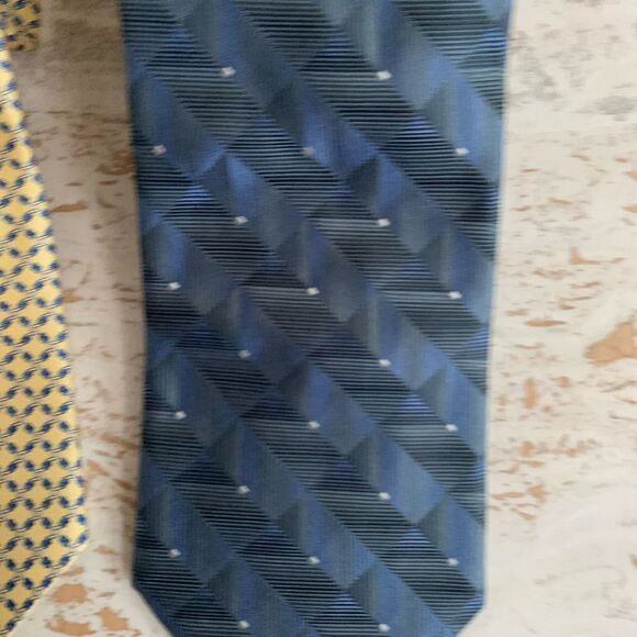 👔Set of 2NWT ties Brooks Baiscs Liz claiborne - Picture 3 of 9